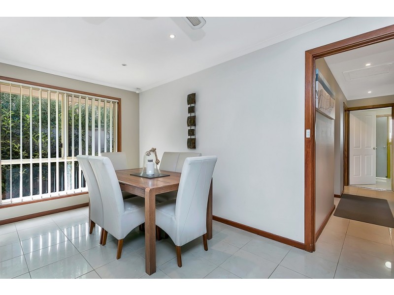 4 Crowsnest Place, Seaford Rise SA 5169