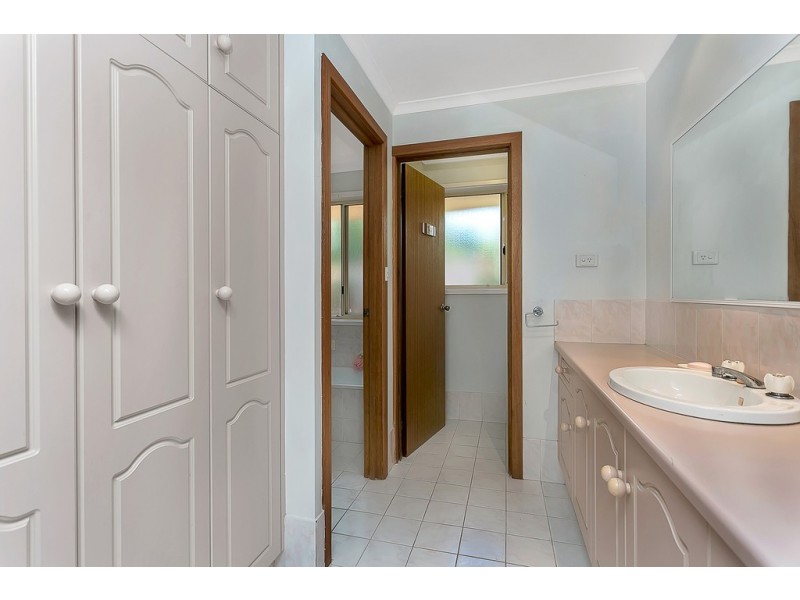 4 Crowsnest Place, Seaford Rise SA 5169