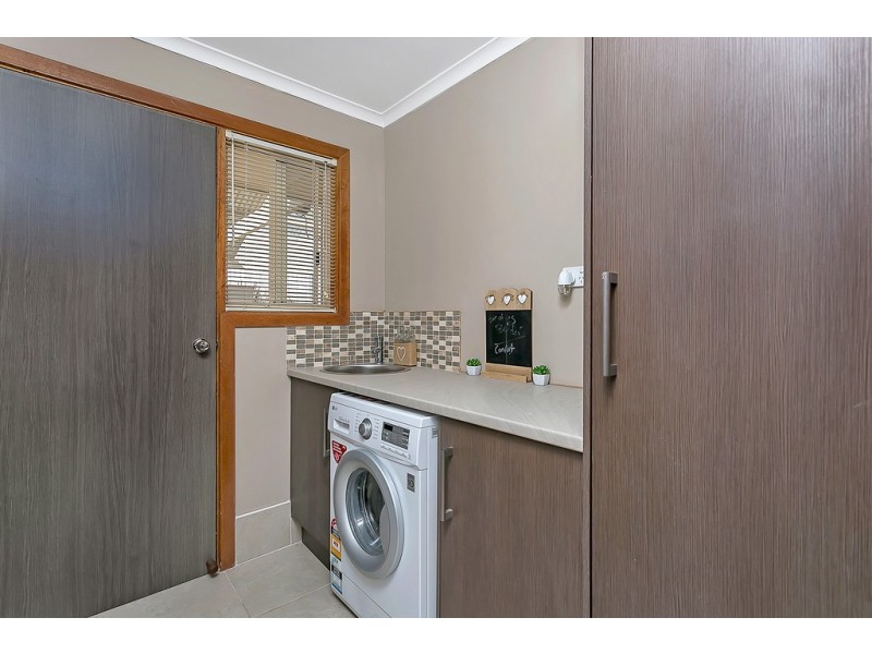 4 Crowsnest Place, Seaford Rise SA 5169