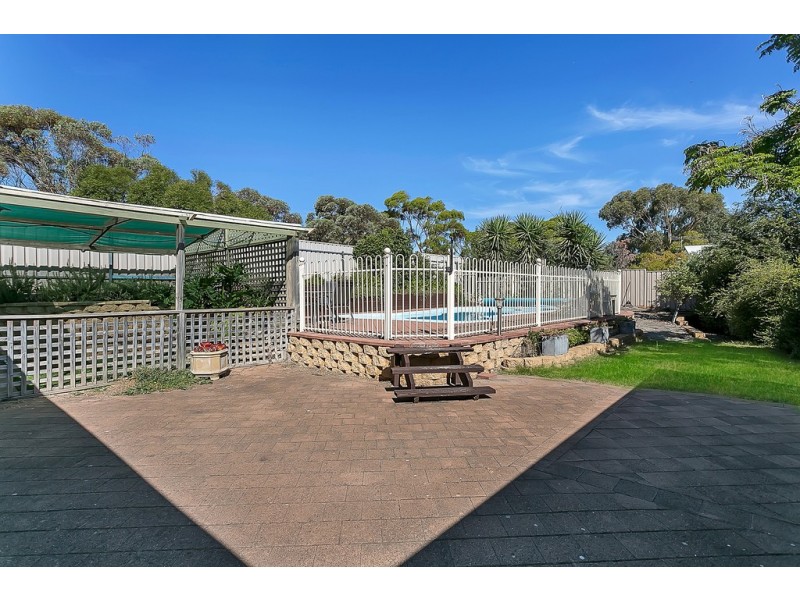 4 Crowsnest Place, Seaford Rise SA 5169