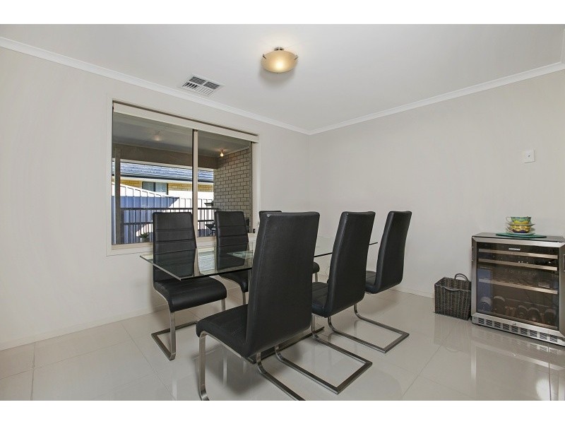 11 Byron Bay Boulevard, Seaford Rise SA 5169