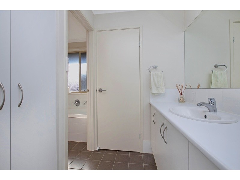 11 Byron Bay Boulevard, Seaford Rise SA 5169
