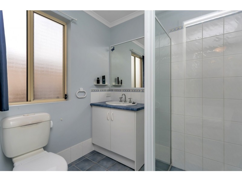 5 Chamberlain Drive, Christie Downs SA 5164