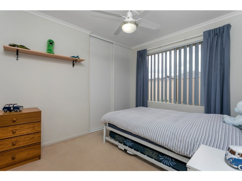 5 Chamberlain Drive, Christie Downs SA 5164