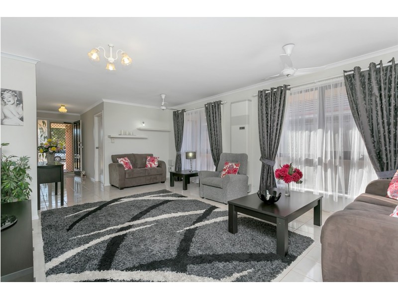 4 Oak Street, Seaford SA 5169