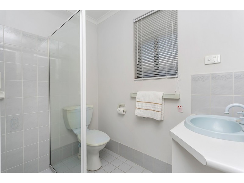 4 Oak Street, Seaford SA 5169