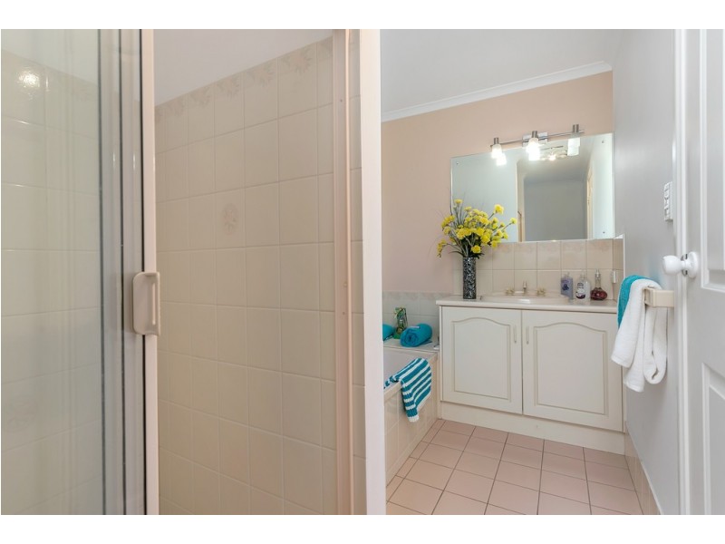 4 Oak Street, Seaford SA 5169