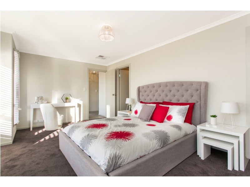 56 Cook Street, Seaford Meadows SA 5169