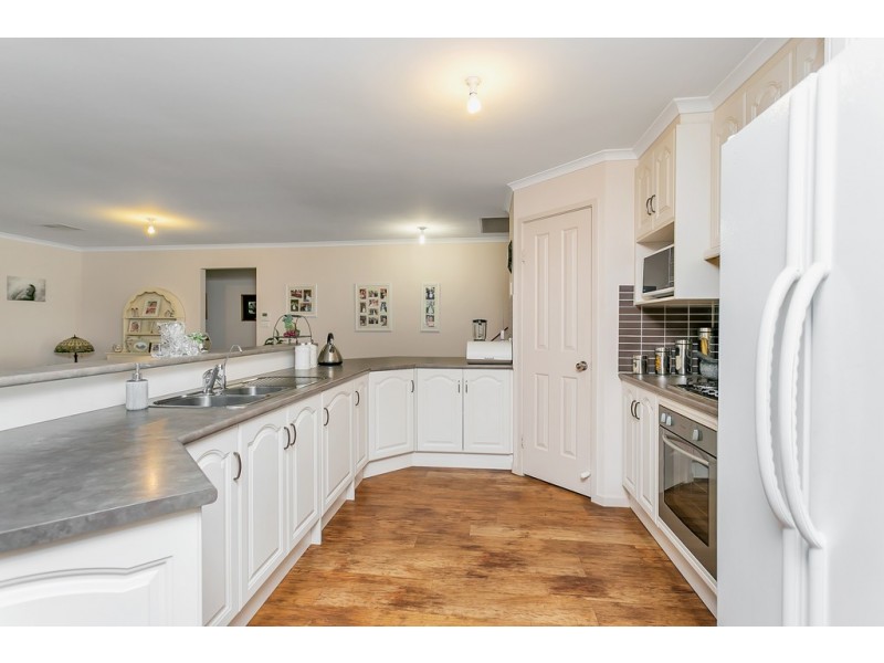 19 Byron Bay Boulevard, Seaford Rise SA 5169