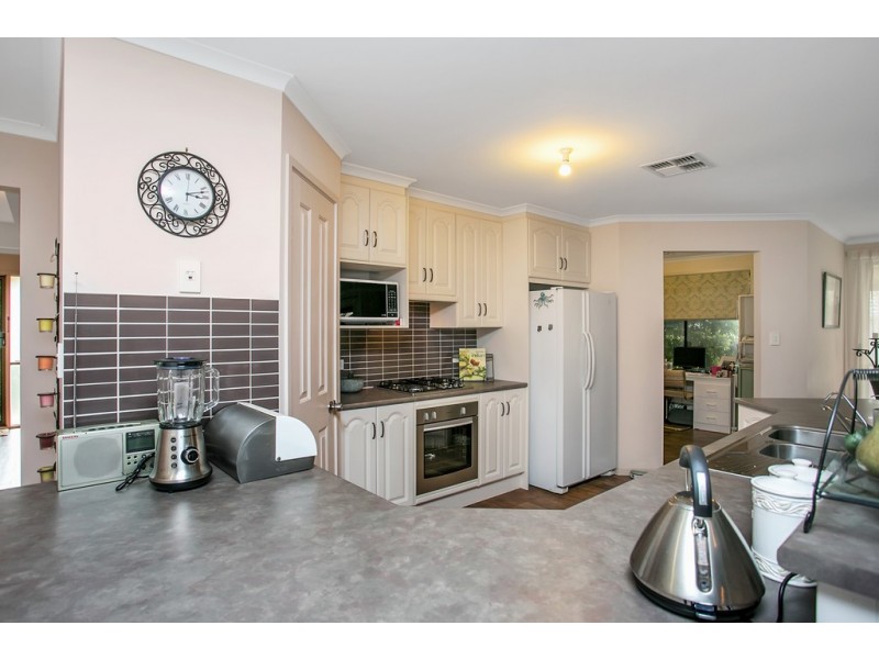 19 Byron Bay Boulevard, Seaford Rise SA 5169