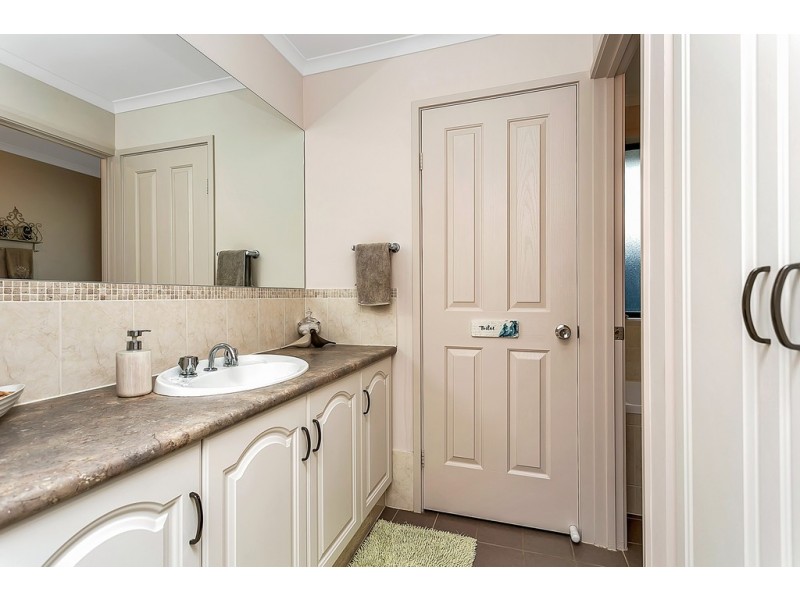 19 Byron Bay Boulevard, Seaford Rise SA 5169