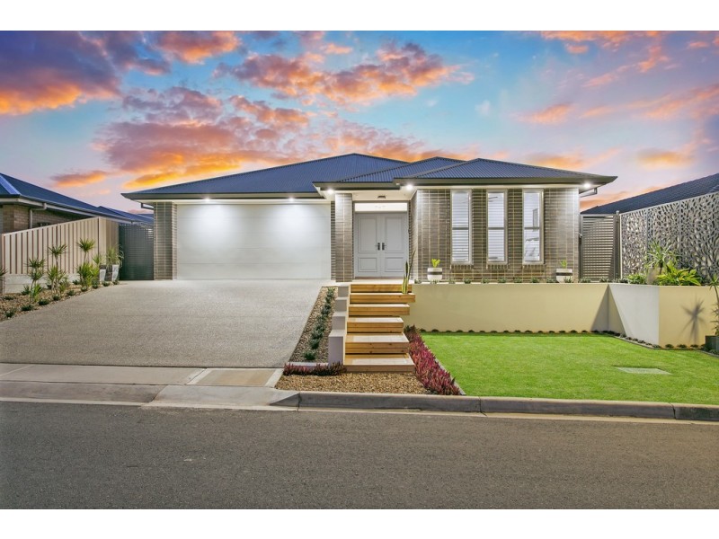 6 Fairlight Place, Seaford Rise SA 5169
