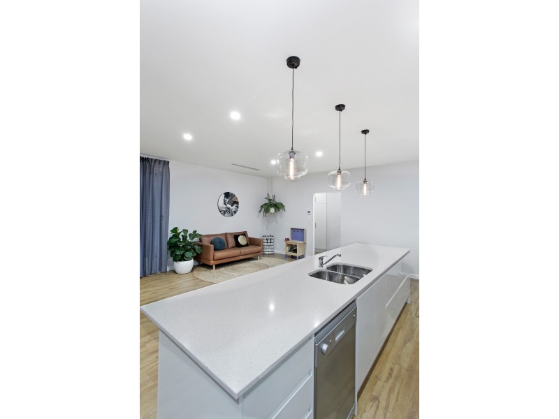 6 Fairlight Place, Seaford Rise SA 5169