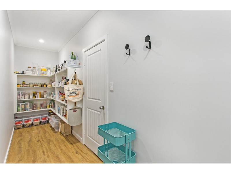 6 Fairlight Place, Seaford Rise SA 5169