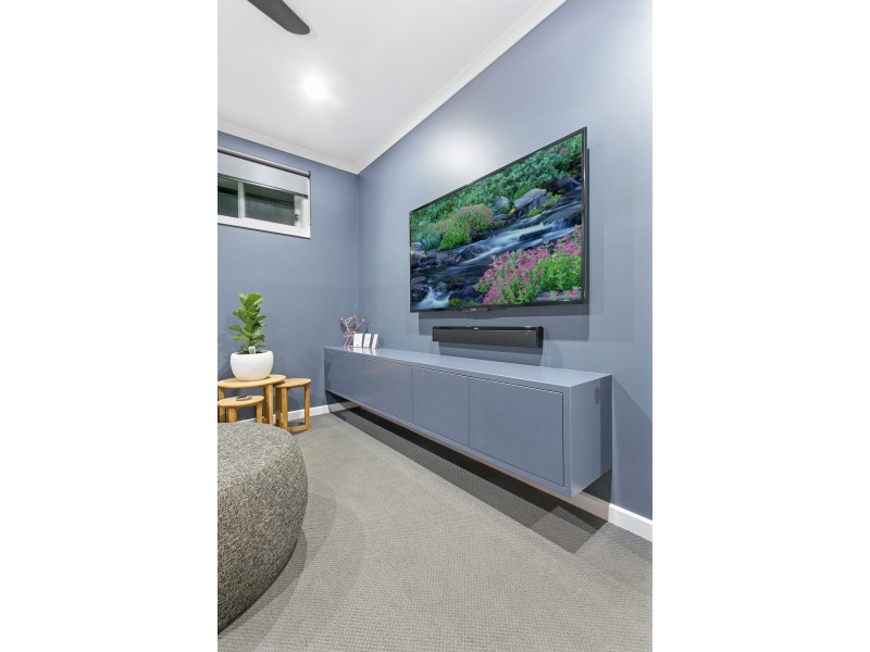 6 Fairlight Place, Seaford Rise SA 5169