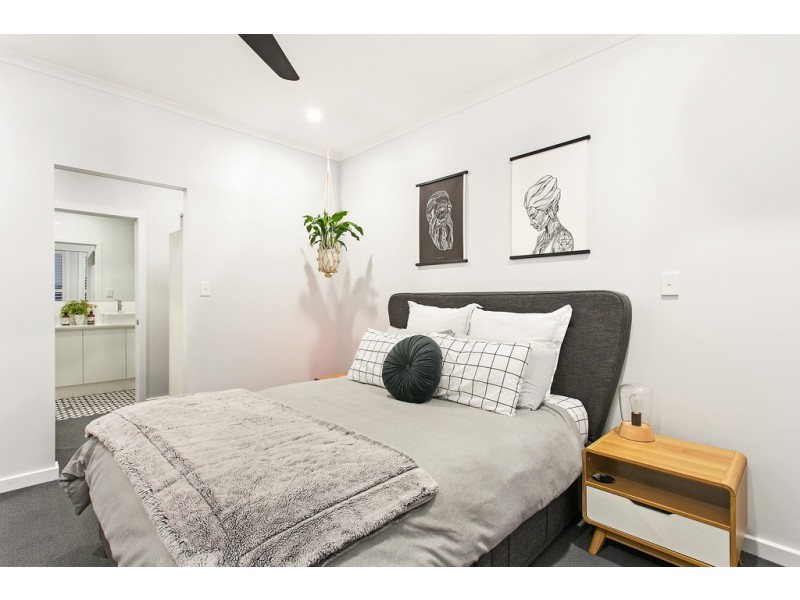 6 Fairlight Place, Seaford Rise SA 5169