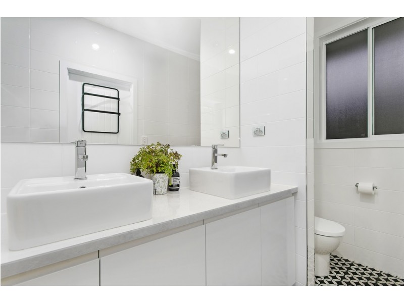 6 Fairlight Place, Seaford Rise SA 5169