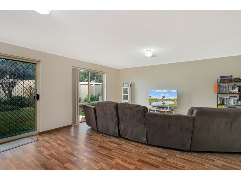8/1 Island Way, Seaford SA 5169