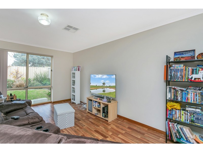 8/1 Island Way, Seaford SA 5169