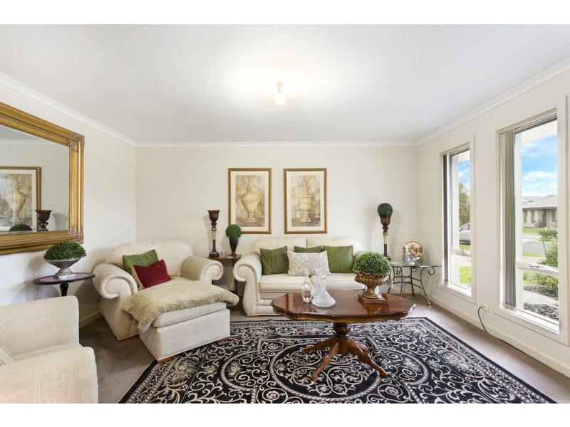 11 Lacy Coral Avenue, Aldinga Beach SA 5173