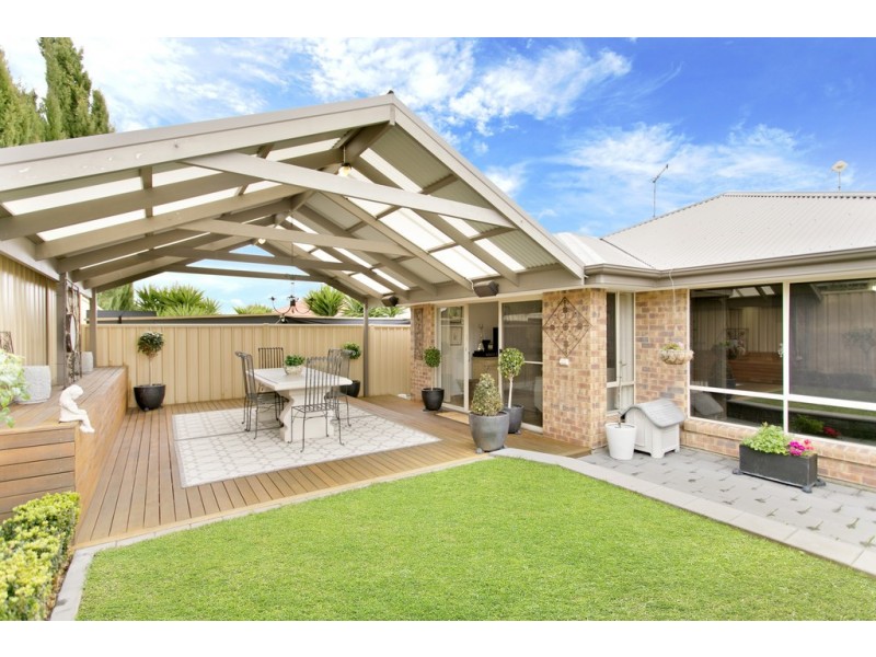 11 Lacy Coral Avenue, Aldinga Beach SA 5173