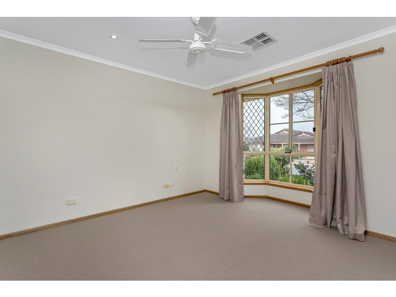 29 Whitney Crescent, Seaford SA 5169