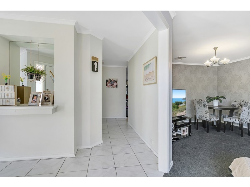 38 Grand Boulevard, Seaford Rise SA 5169