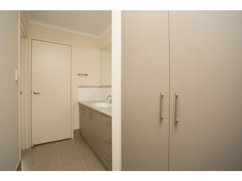 11 Esperance Boulevard, Seaford Rise SA 5169