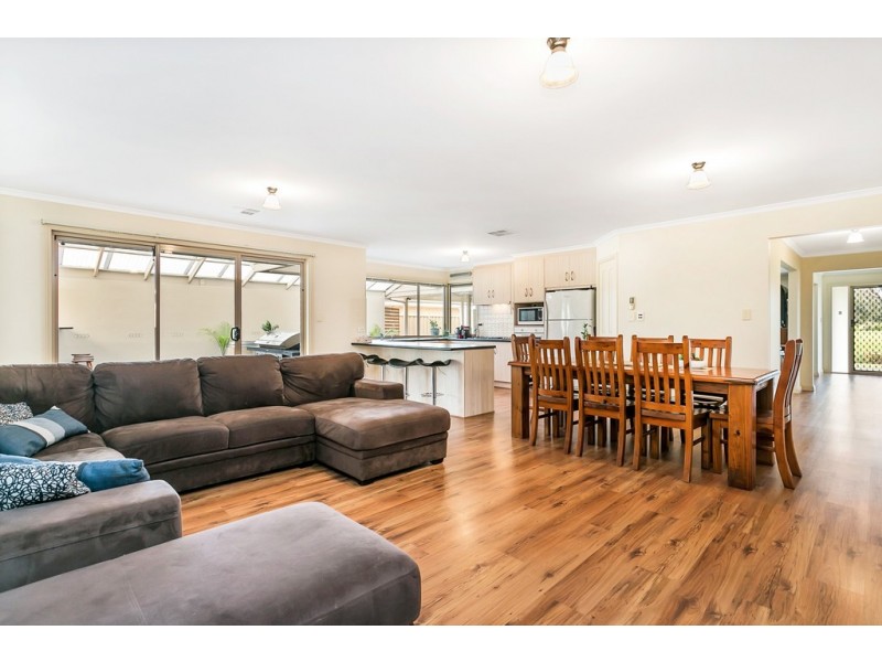 25 Nicholl Avenue, Aldinga Beach SA 5173