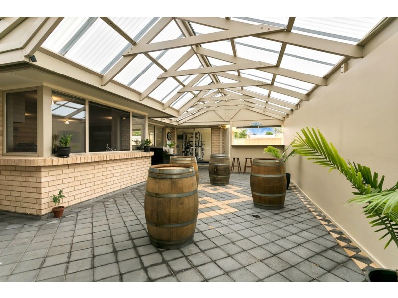25 Nicholl Avenue, Aldinga Beach SA 5173