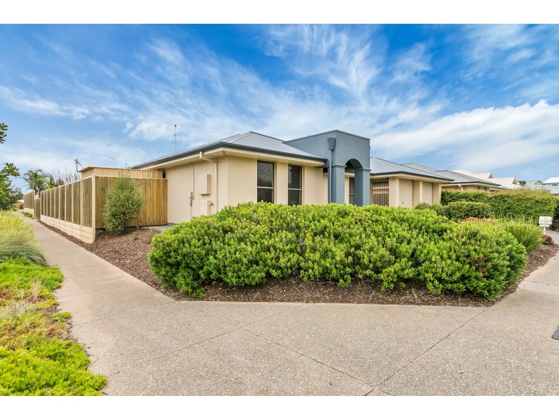 25 Nicholl Avenue, Aldinga Beach SA 5173