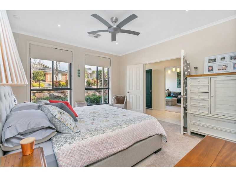 9 Noosa Court, Seaford Rise SA 5169