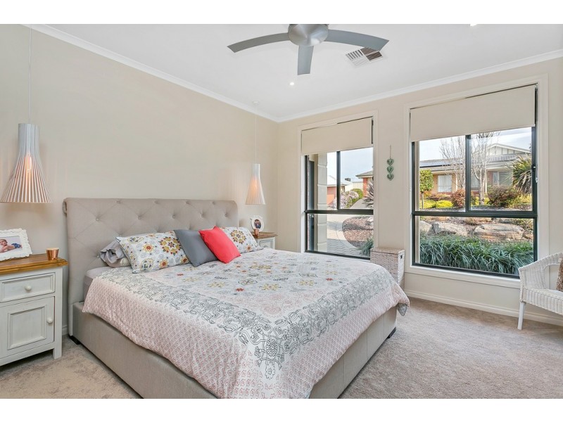 9 Noosa Court, Seaford Rise SA 5169