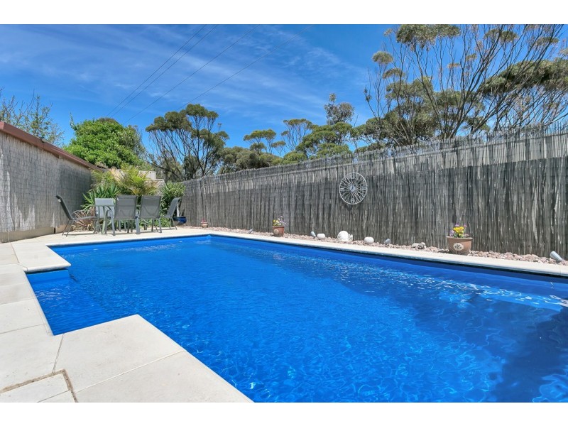 2 Heron Place, Seaford Rise SA 5169