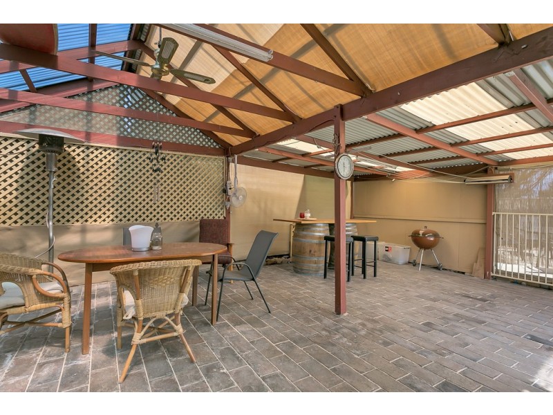 2 Heron Place, Seaford Rise SA 5169