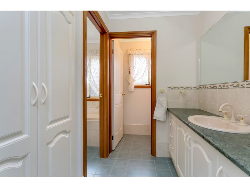 52 Lighthouse Terrace, Seaford Meadows SA 5169