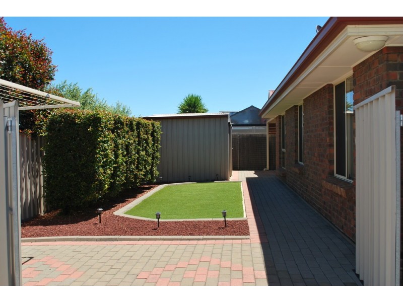 52 Lighthouse Terrace, Seaford Meadows SA 5169