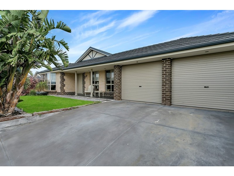 32 Albany Way, Seaford Rise SA 5169