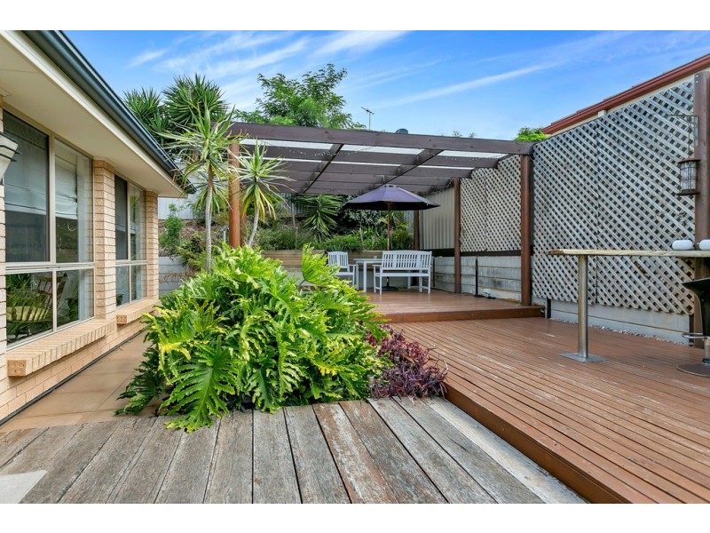 32 Albany Way, Seaford Rise SA 5169