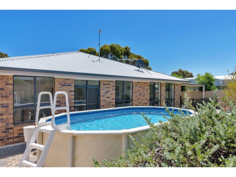 10 Sunday Boulevard, Aldinga Beach SA 5173