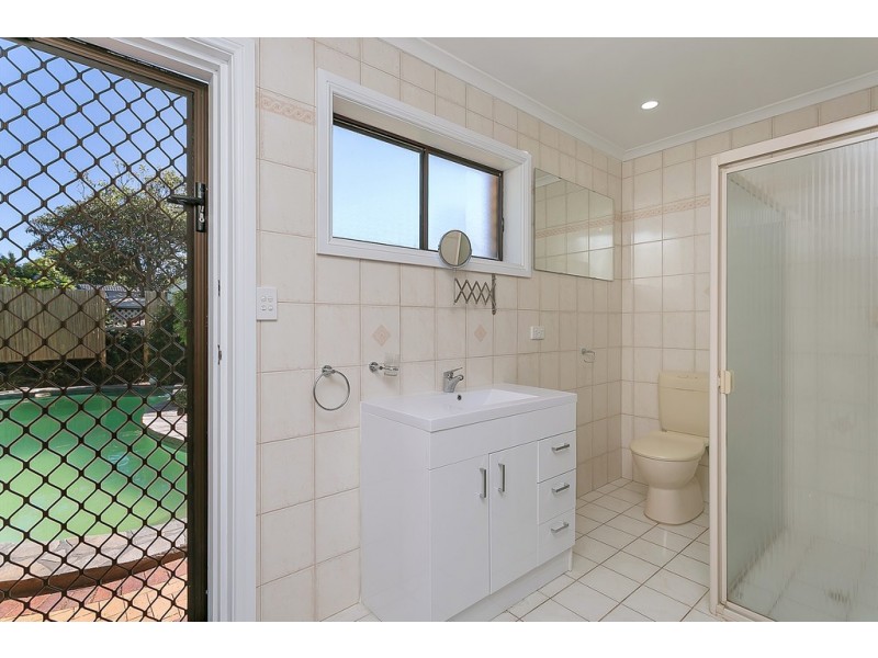 17 Lyndhurst Road, Seaford SA 5169