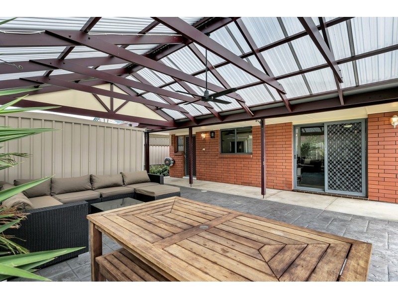 4 Mildara Close, Woodcroft SA 5162