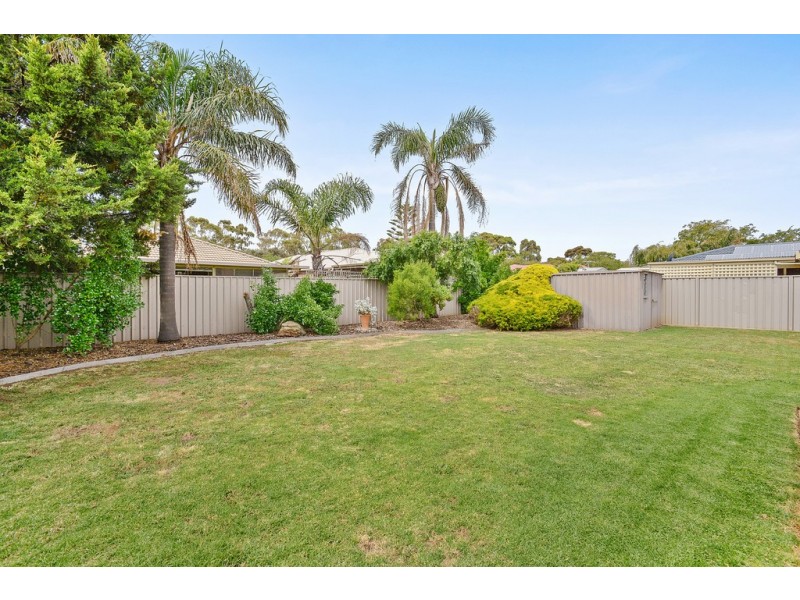 8 Sandpiper Avenue, Seaford Rise SA 5169