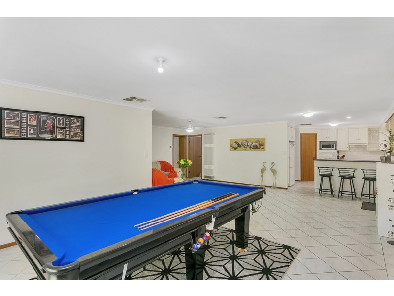 21 Paignton Close, Moana SA 5169