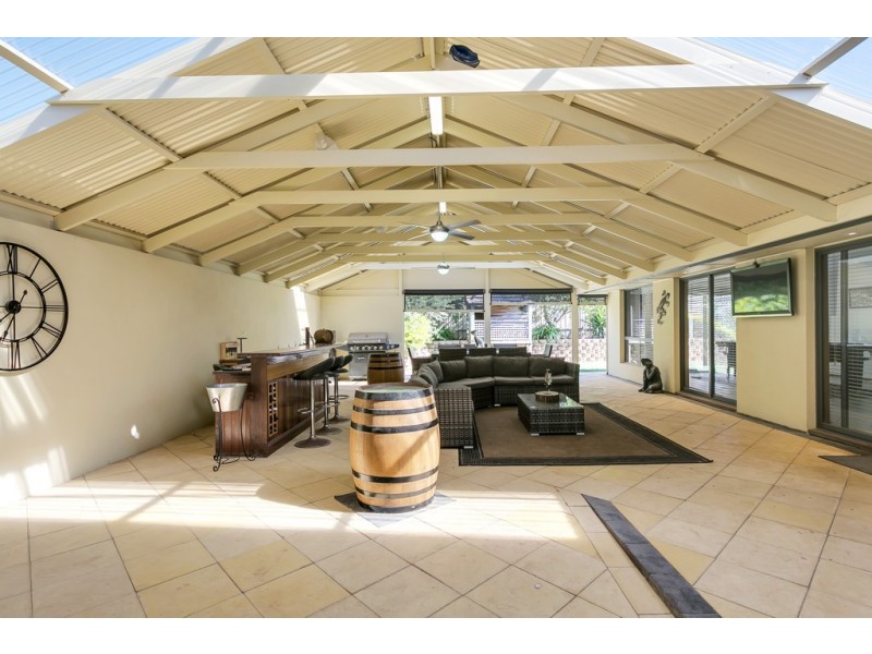 21 Paignton Close, Moana SA 5169
