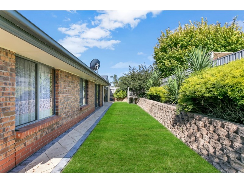 21 Paignton Close, Moana SA 5169