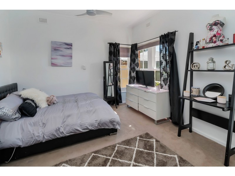 48a Wheatsheaf Road, Morphett Vale SA 5162