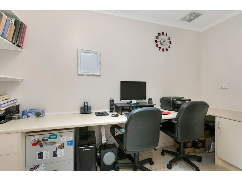 10 Tennyson Street, Seaford Rise SA 5169