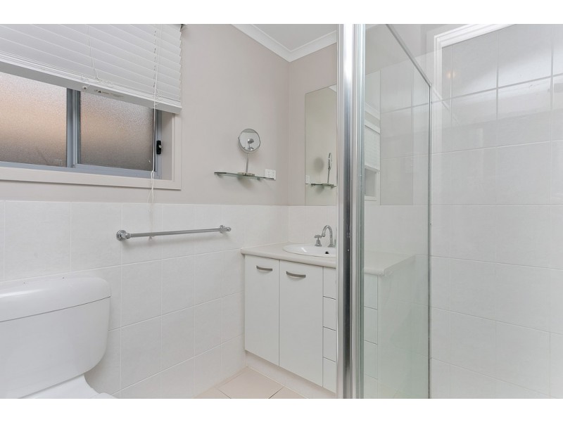 77 Esperance Boulevard, Seaford Rise SA 5169