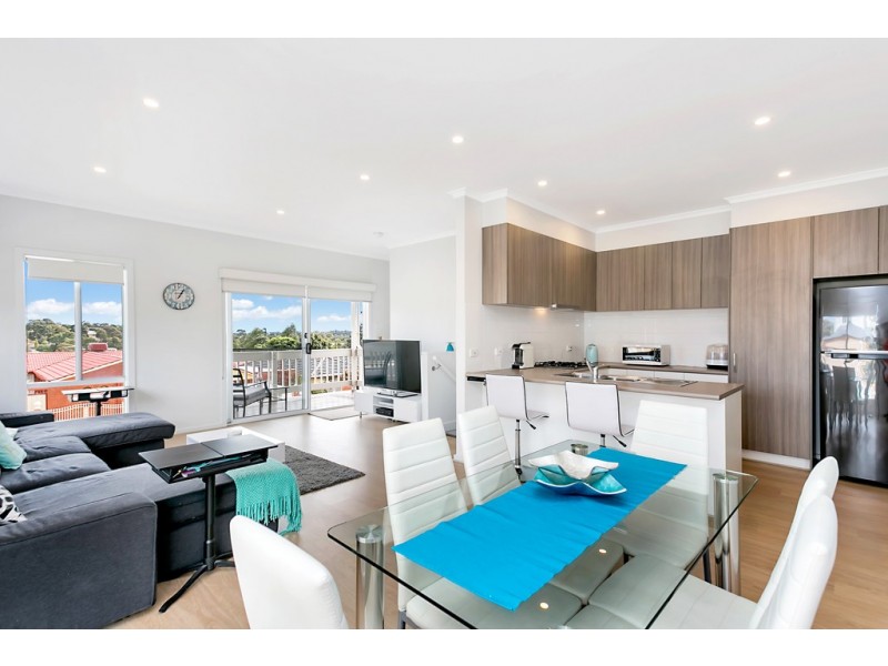 2 Salisbury Ave, Morphett Vale SA 5162